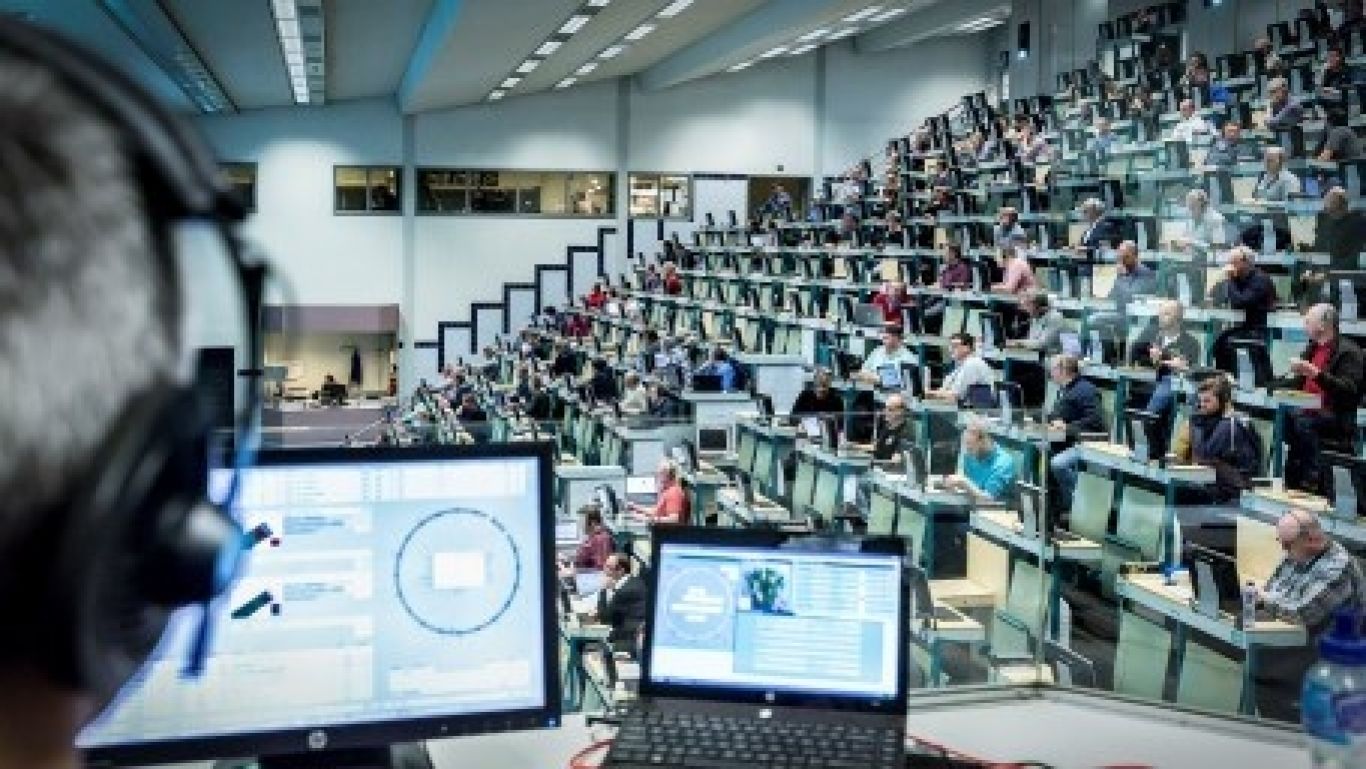 Royal floraholland naaldwijk bloemenafmijnzaal