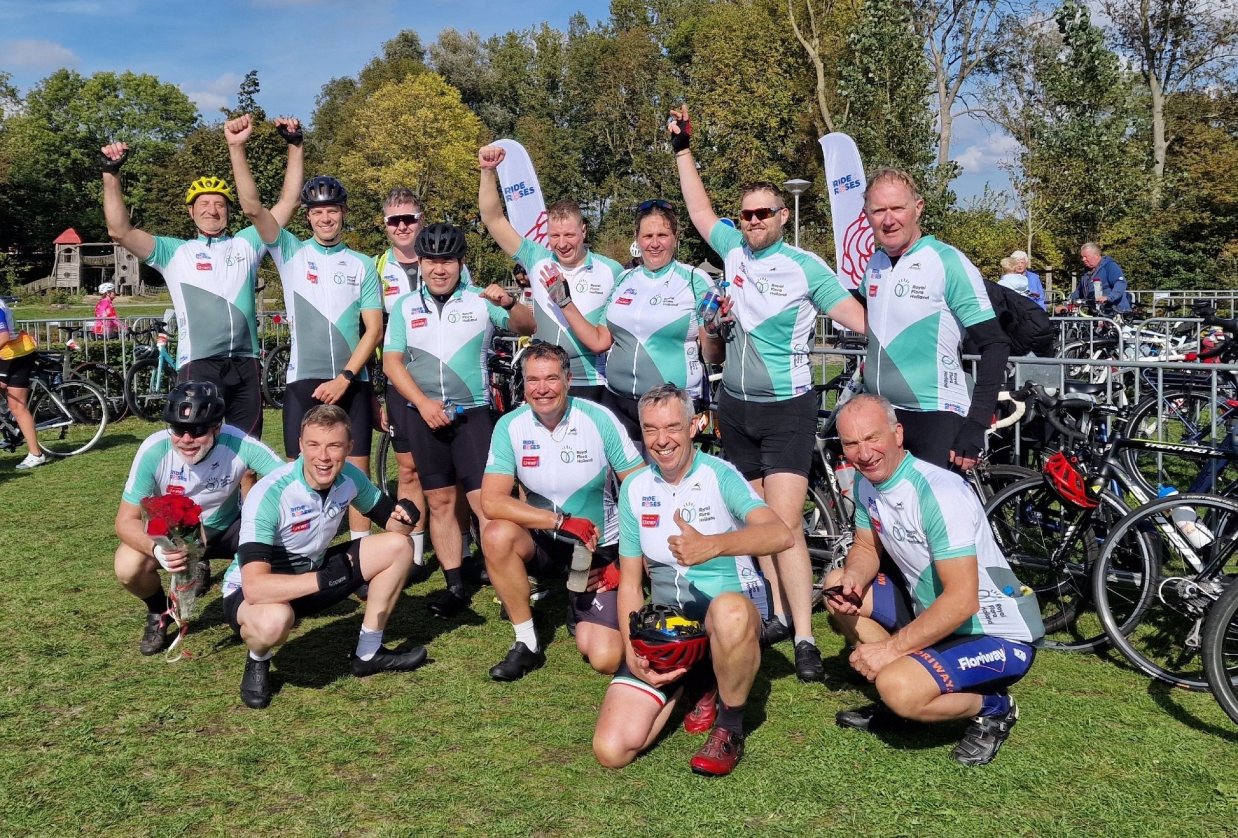 Ride for the roses groepfoto 2025